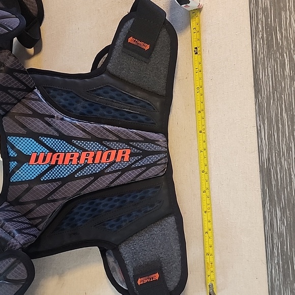 Used Warrior VPS BURN Lacrosse Shoulder Pads Grey - Picture 8 of 10